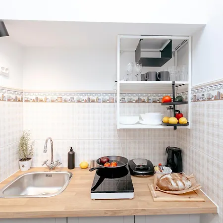 Aleje Jerozolimskie 42 - Parking Free - Better Apartment Warschau