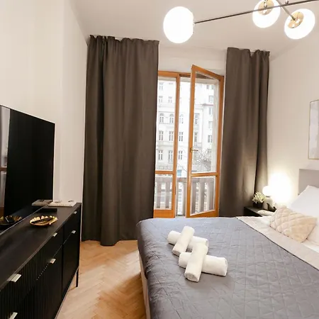 Aleje Jerozolimskie 42 - Parking Free - Better *