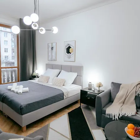 Daire Aleje Jerozolimskie 42 - Parking Free - Better *