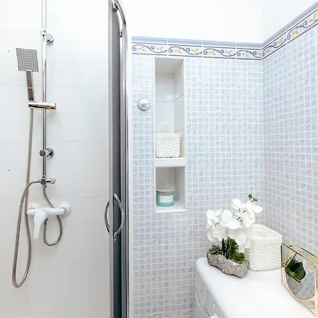 Aleje Jerozolimskie 42 - Parking Free - Better