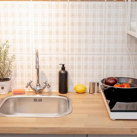 Aleje Jerozolimskie 42 - Parking Free - Better Varşova