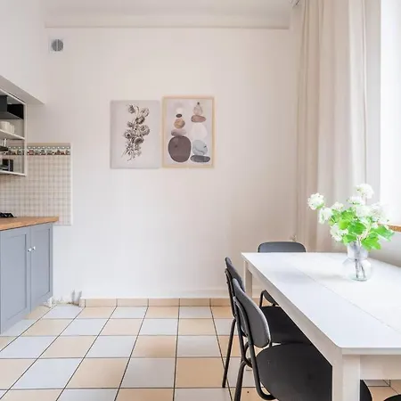 Aleje Jerozolimskie 42 - Parking Free - Better Apartment