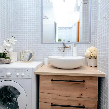 Aleje Jerozolimskie 42 - Parking Free - Better Varsóvia