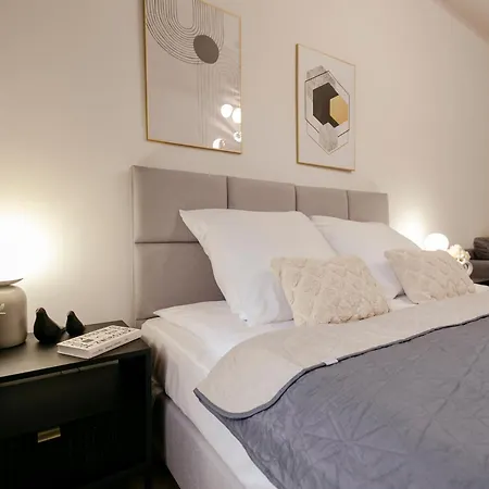 Aleje Jerozolimskie 42 - Parking Free - Better * Varsóvia