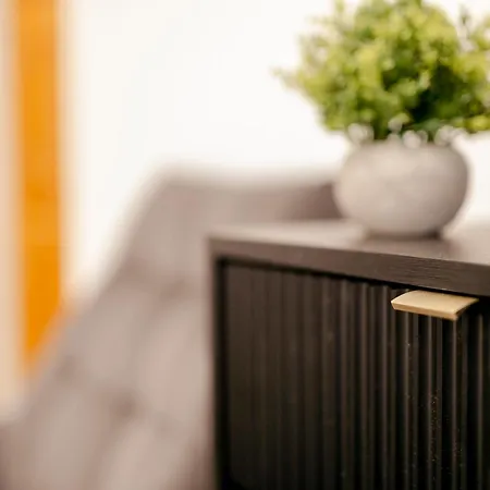 Aleje Jerozolimskie 42 - Parking Free - Better Apartamento