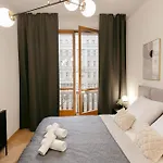 Aleje Jerozolimskie 42 - Parking Free - Better Apartman