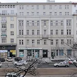 Aleje Jerozolimskie 42 - Parking Free - Better Apartman Varsó